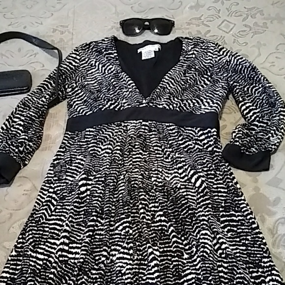 Maggy London Dresses & Skirts - MAGGY LONDON DRESS